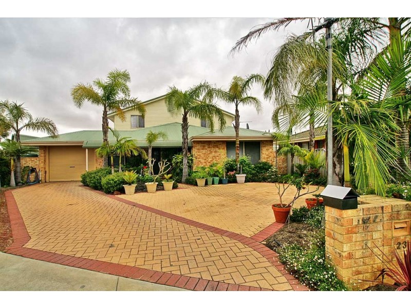 23 Lakewook Cove, Kenwick WA 6107