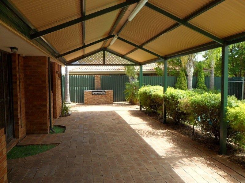 36 Glencairn Way, Parkwood WA 6147