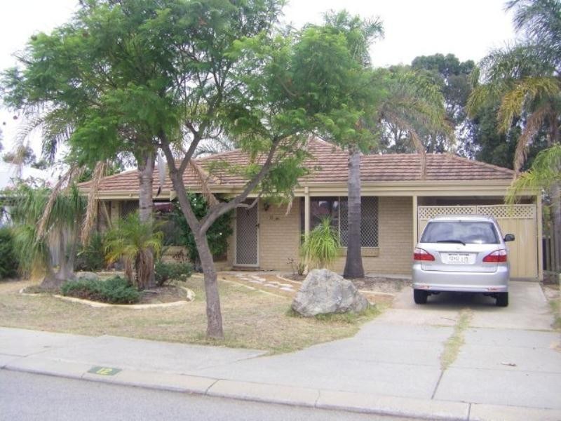 12 Winterbourne Glade, Maddington WA 6109