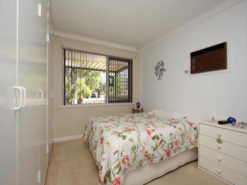 15B Clifton Street, Maddington WA 6109