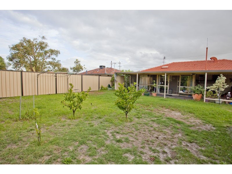 24 Cameron Street, Langford WA 6147