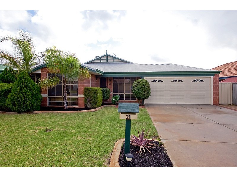 21 Wundu Entrance, South Guildford WA 6055