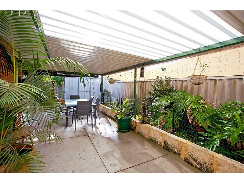 21 Wundu Entrance, South Guildford WA 6055