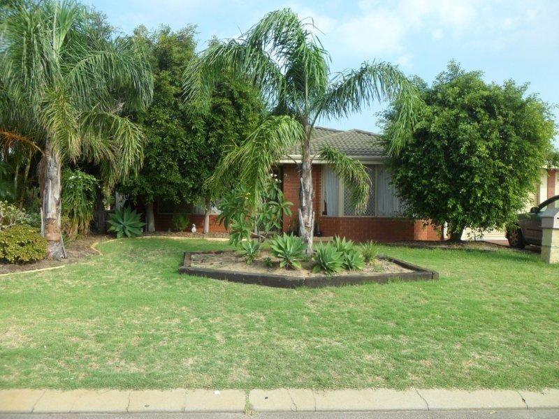 21 Lakewook Cove, Kenwick WA 6107