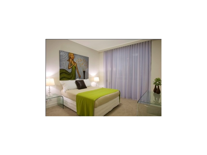 76 Rider Boulevard, Rhodes NSW 2138