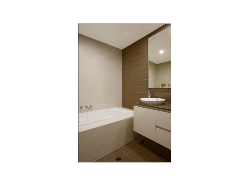 76 Rider Boulevard, Rhodes NSW 2138