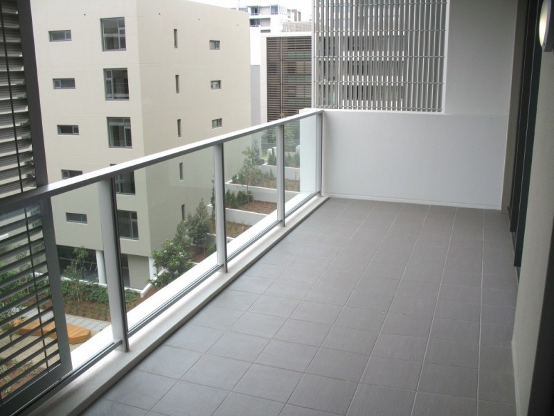 76 Rider Boulevard, Rhodes NSW 2138