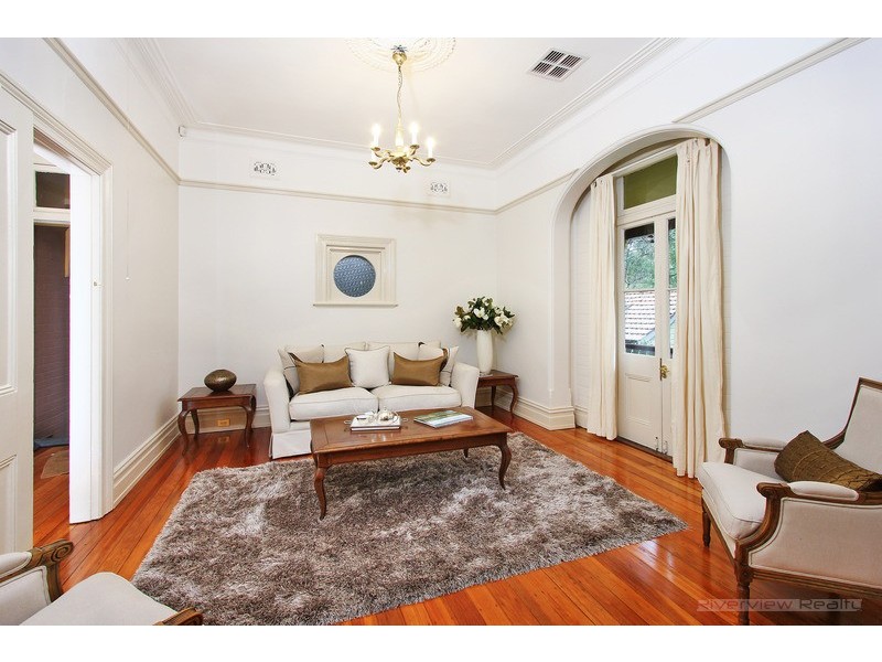 23 Kingslangley Road, Greenwich NSW 2065