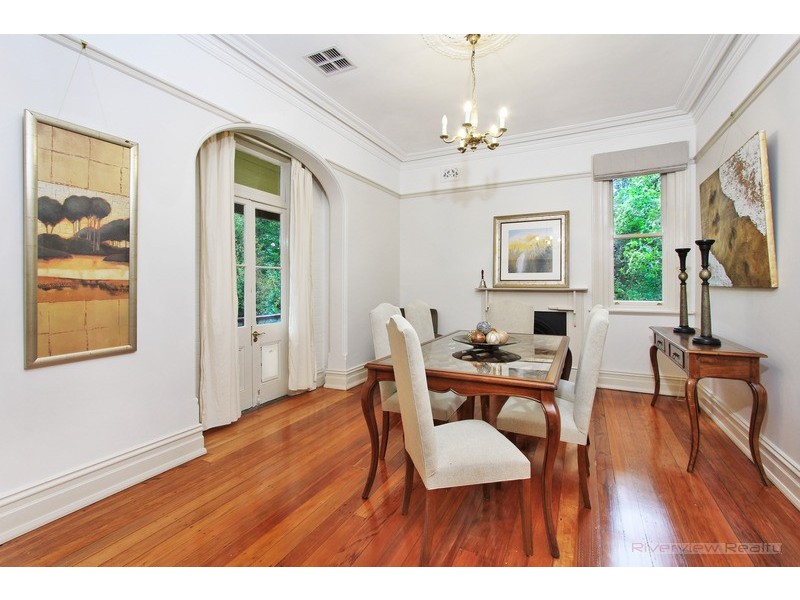 23 Kingslangley Road, Greenwich NSW 2065