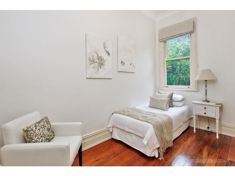 23 Kingslangley Road, Greenwich NSW 2065