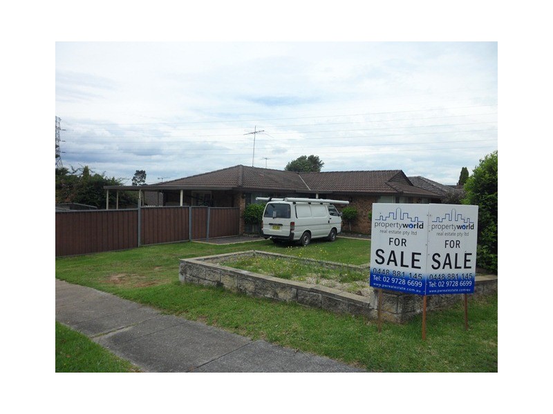 Edensor Park NSW 2176