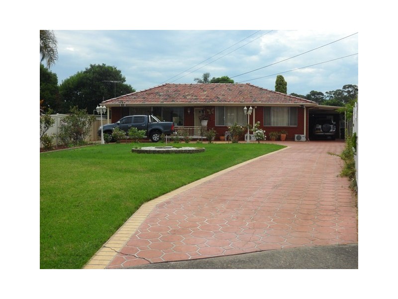 Fairfield West NSW 2165