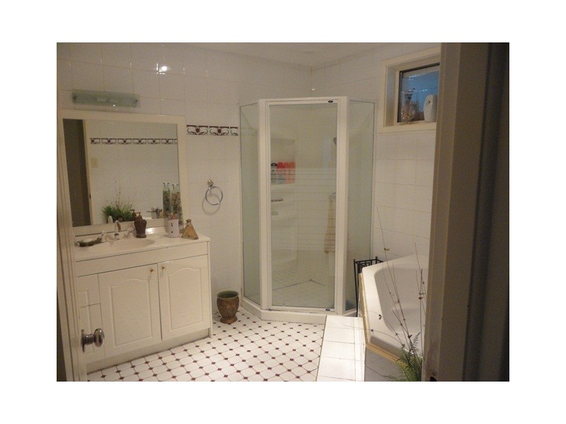 Fairfield West NSW 2165