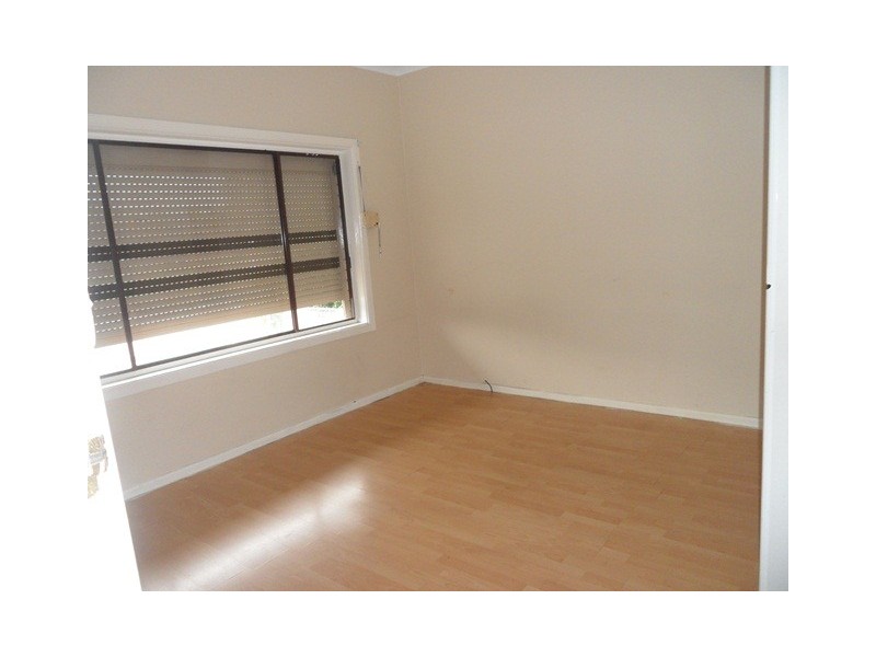 Fairfield West NSW 2165