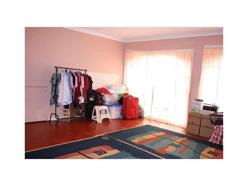 Greenfield Park NSW 2176