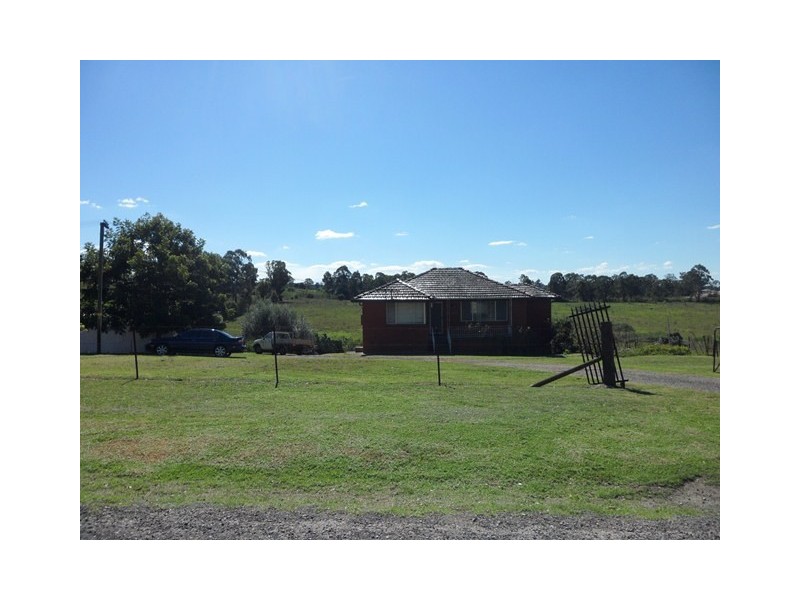 West Hoxton NSW 2171