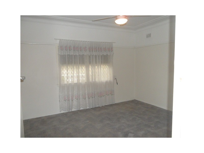 Canley Heights NSW 2166