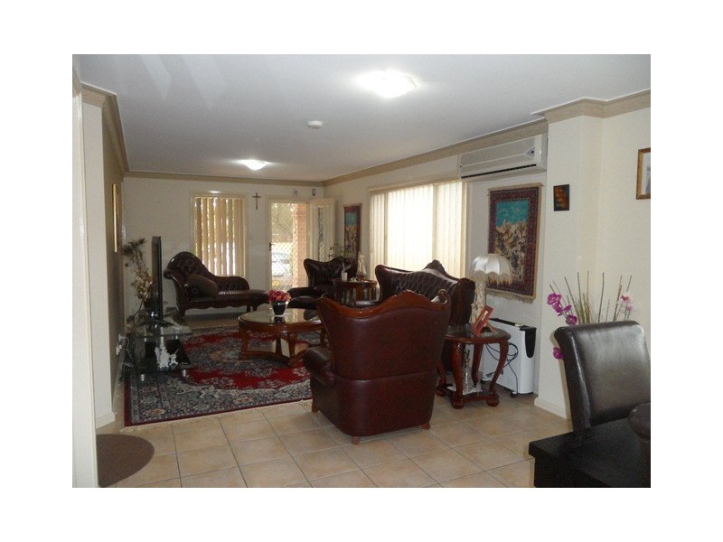 Bossley Park NSW 2176