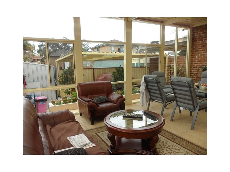 Bossley Park NSW 2176