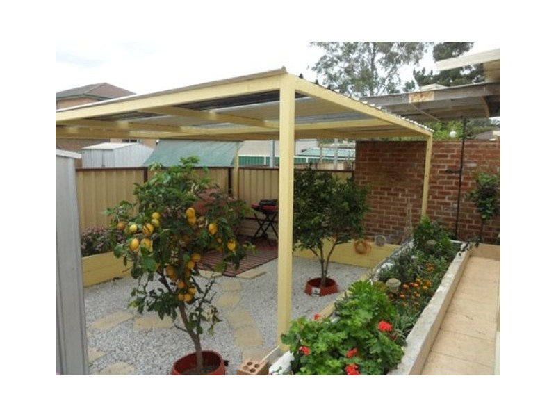 Bossley Park NSW 2176