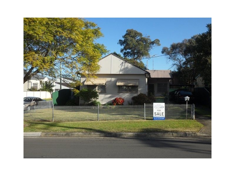 Fairfield NSW 2165