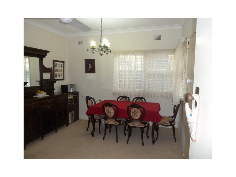 Fairfield NSW 2165