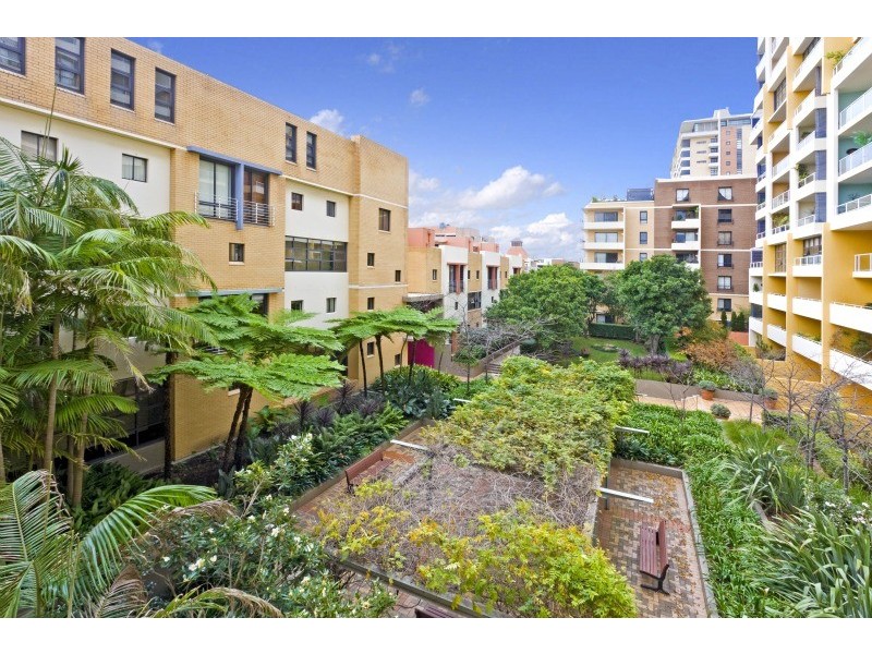 H421/780 Bourke Street, Redfern NSW 2016