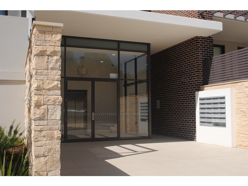 608/27 Hill Road, Wentworth Point NSW 2127