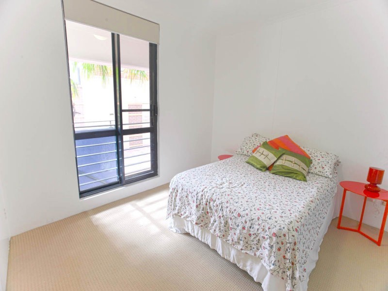 F04/780 Bourke Street, Redfern NSW 2016