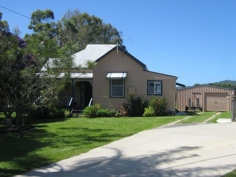 21 Alberta St, Bowraville NSW 2449