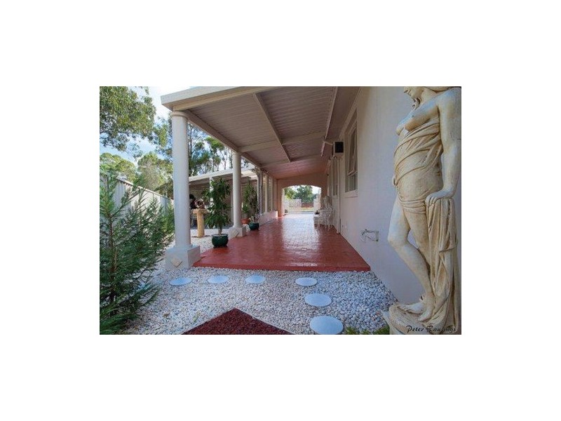 20 Cumberland Rd, Greystanes NSW 2145