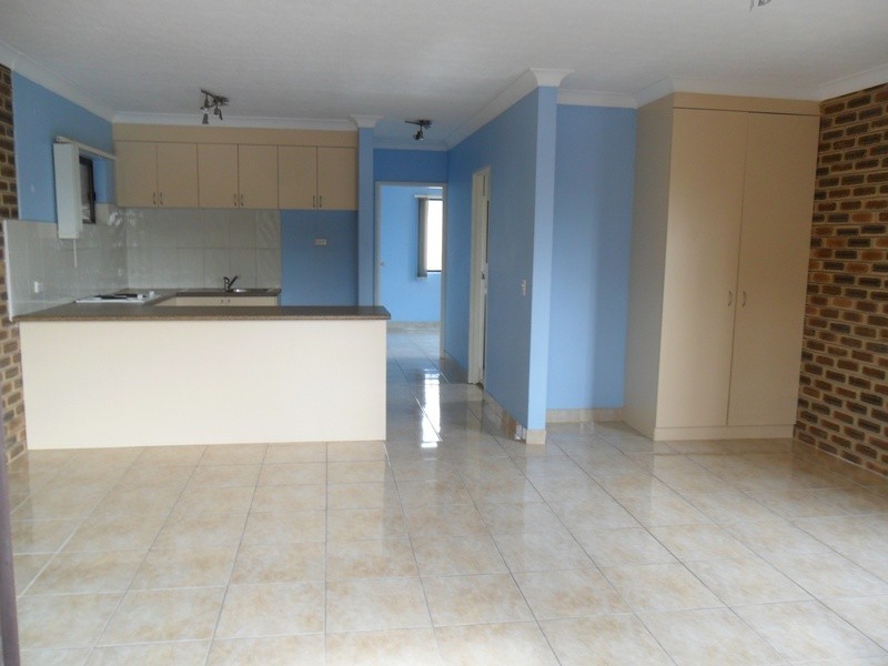 14 TE PETERS DR, Broadbeach Waters QLD 4218