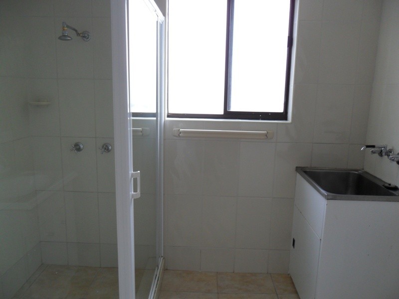 14 TE PETERS DR, Broadbeach Waters QLD 4218