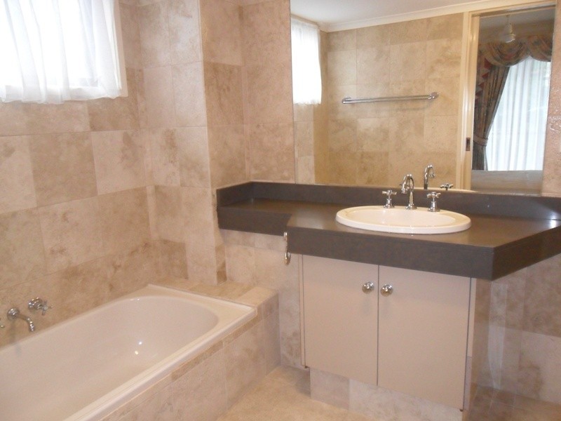 2/33 SURFERS AVE, Mermaid Beach QLD 4218