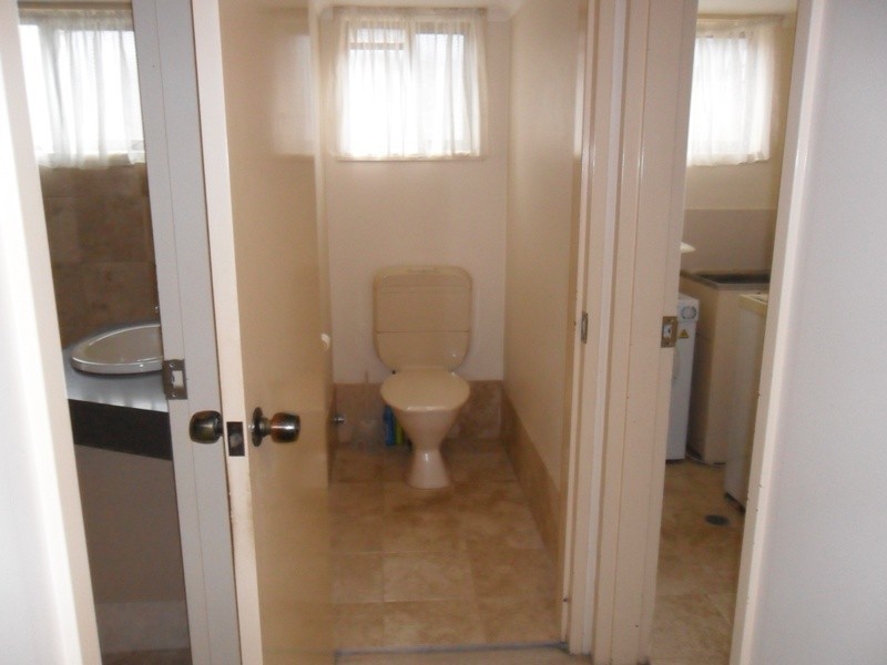 2/33 SURFERS AVE, Mermaid Beach QLD 4218