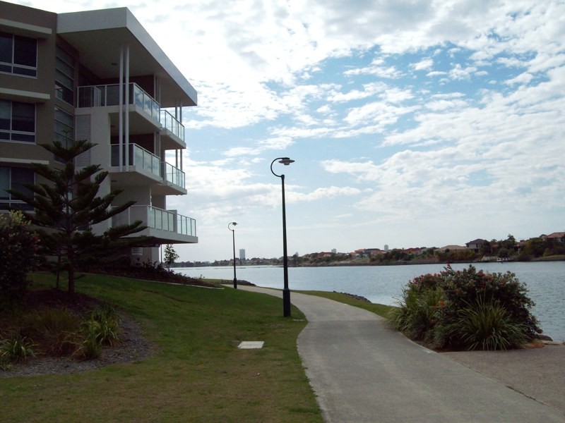 Varsity Lakes QLD 4227