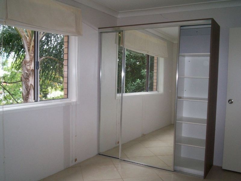 Broadbeach Waters QLD 4218