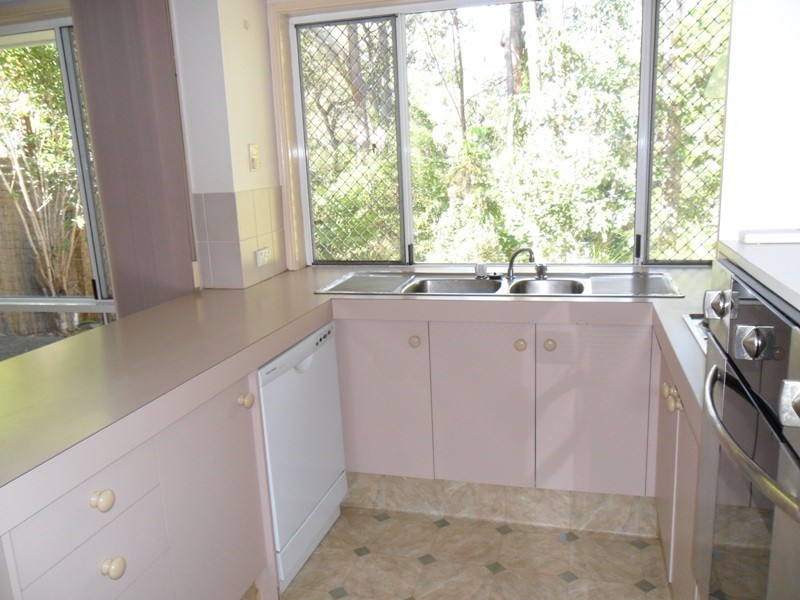 1/32 GLEN EAGLES DR, Robina QLD 4226