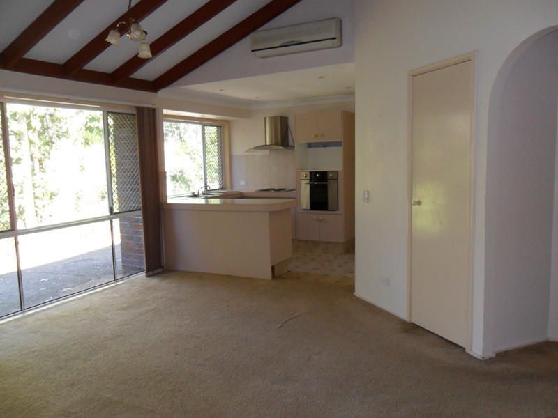 1/32 GLEN EAGLES DR, Robina QLD 4226