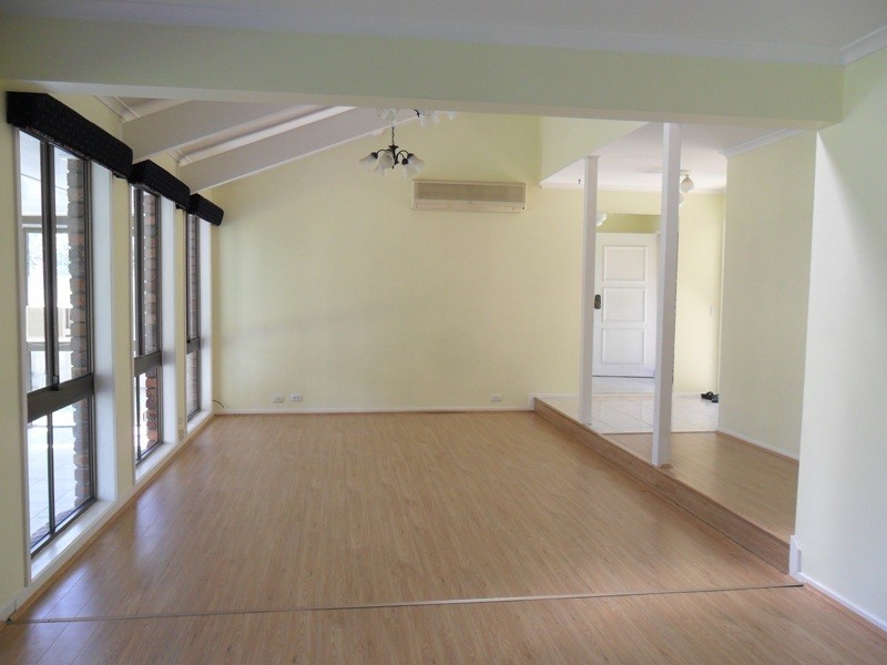 24 HOKITIKA ST, Broadbeach Waters QLD 4218