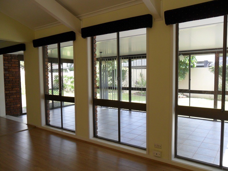 24 HOKITIKA ST, Broadbeach Waters QLD 4218