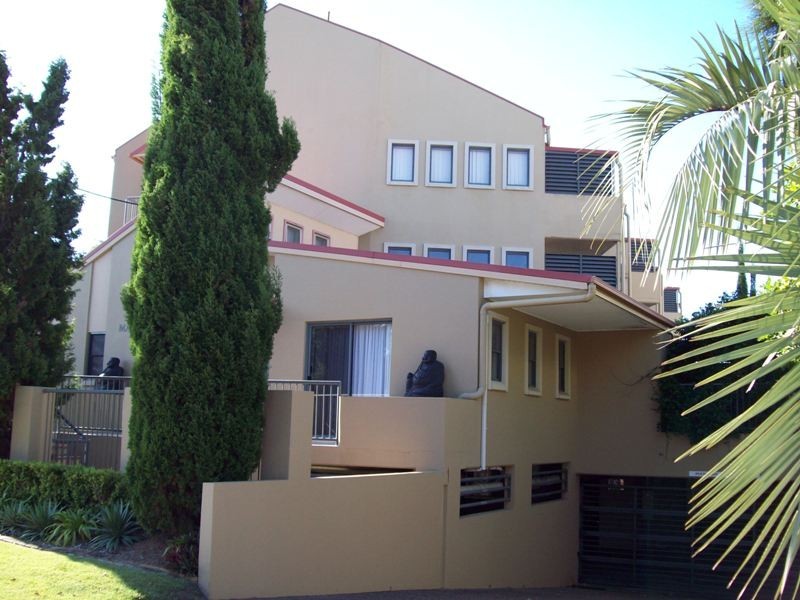 11/21 MARKERI ST, Mermaid Beach QLD 4218