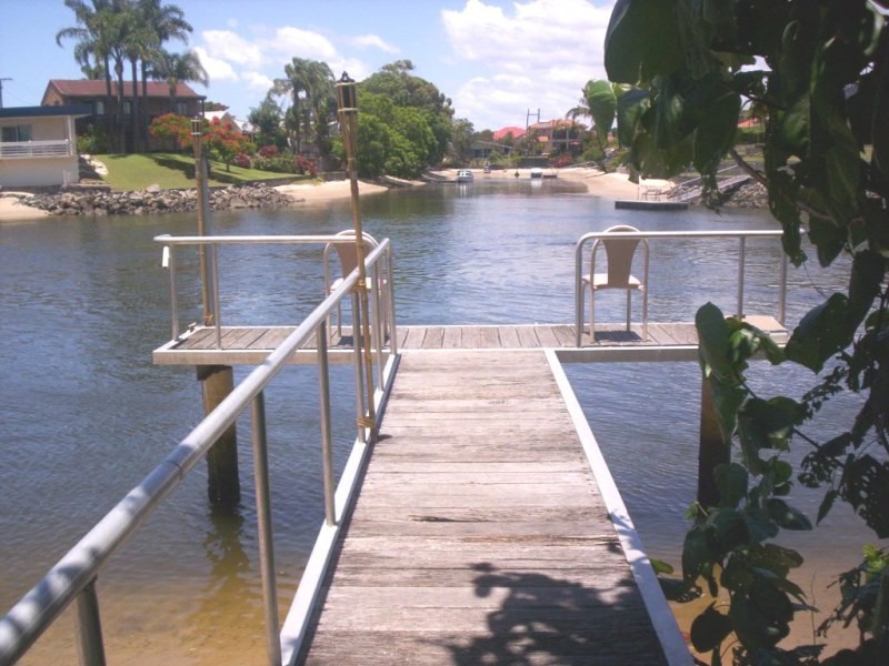 3/17 HAVANA KEY, Broadbeach Waters QLD 4218