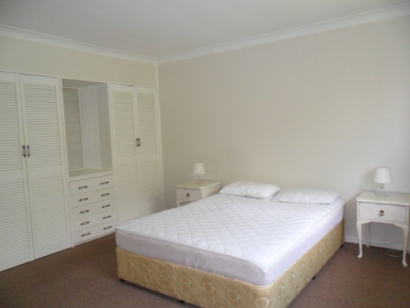 8/42 Monaco st, Surfers Paradise QLD 4217