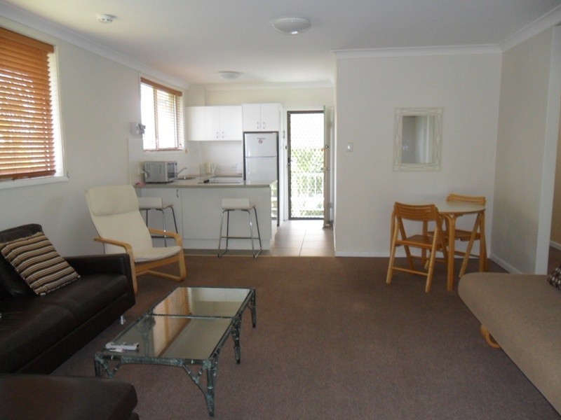 8/42 Monaco st, Surfers Paradise QLD 4217
