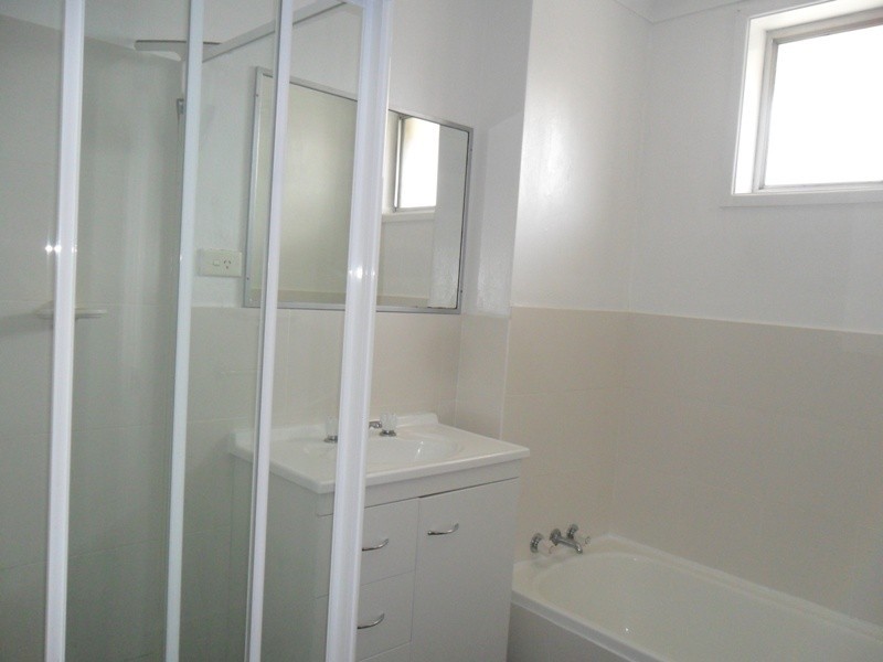 8/42 Monaco st, Surfers Paradise QLD 4217