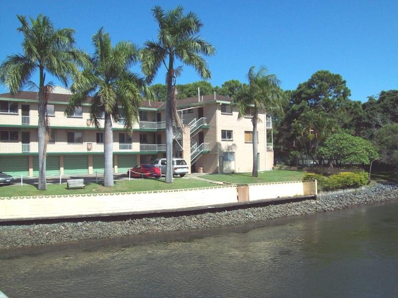 8/42 Monaco st, Surfers Paradise QLD 4217
