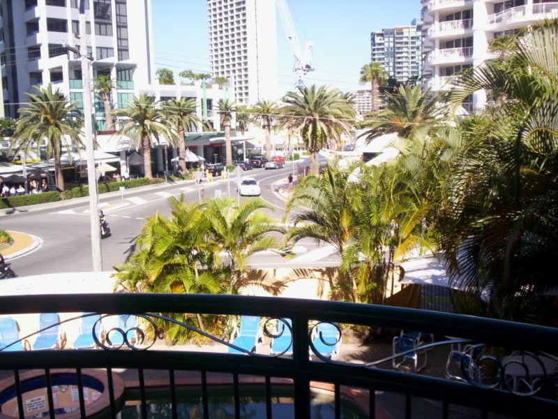 35a/112 surf parade, Broadbeach QLD 4218