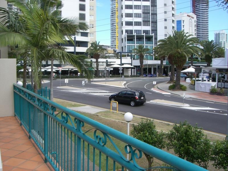 35a/112 surf parade, Broadbeach QLD 4218