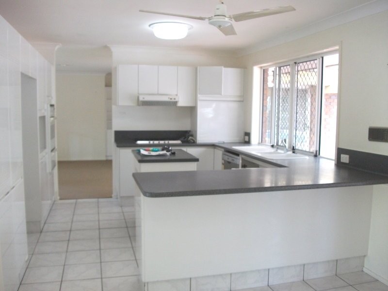 Worongary QLD 4213